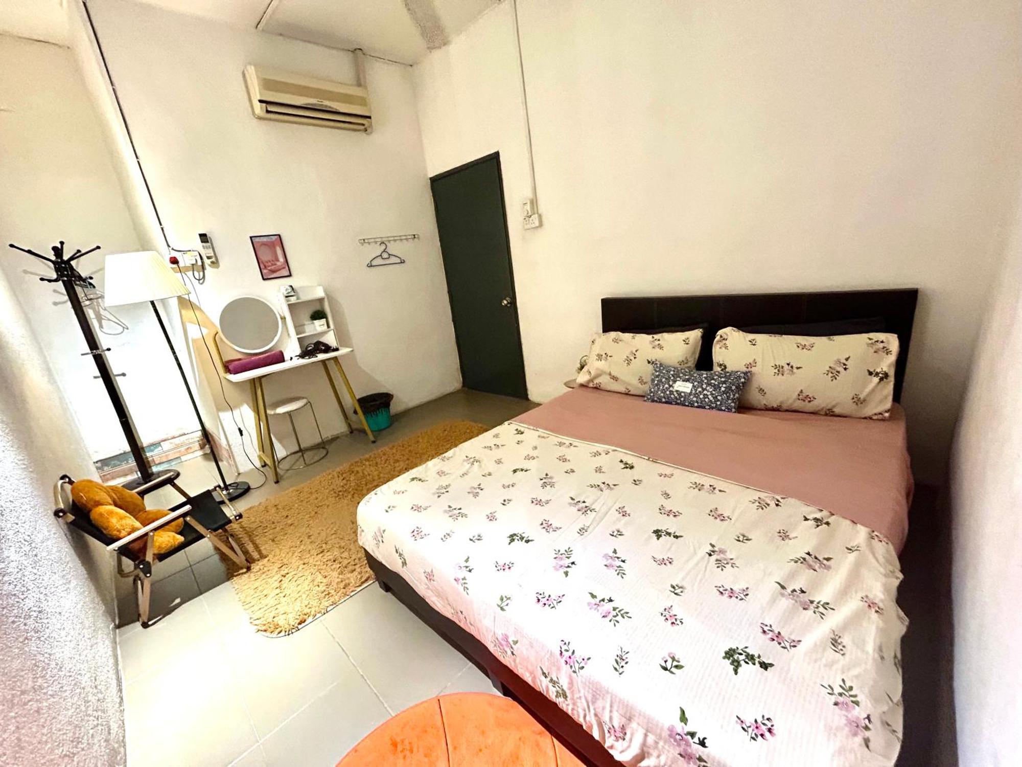 Entire 33 Cozy House • 3 Bedroom @ Alma Bukit Mertajam Extérieur photo