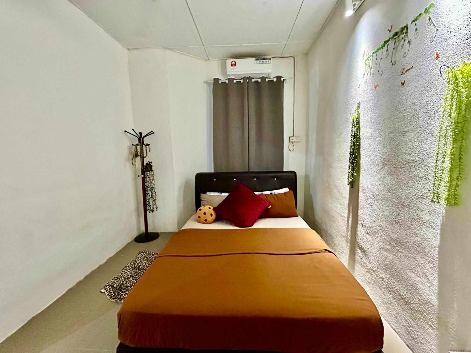 Entire 33 Cozy House • 3 Bedroom @ Alma Bukit Mertajam Extérieur photo